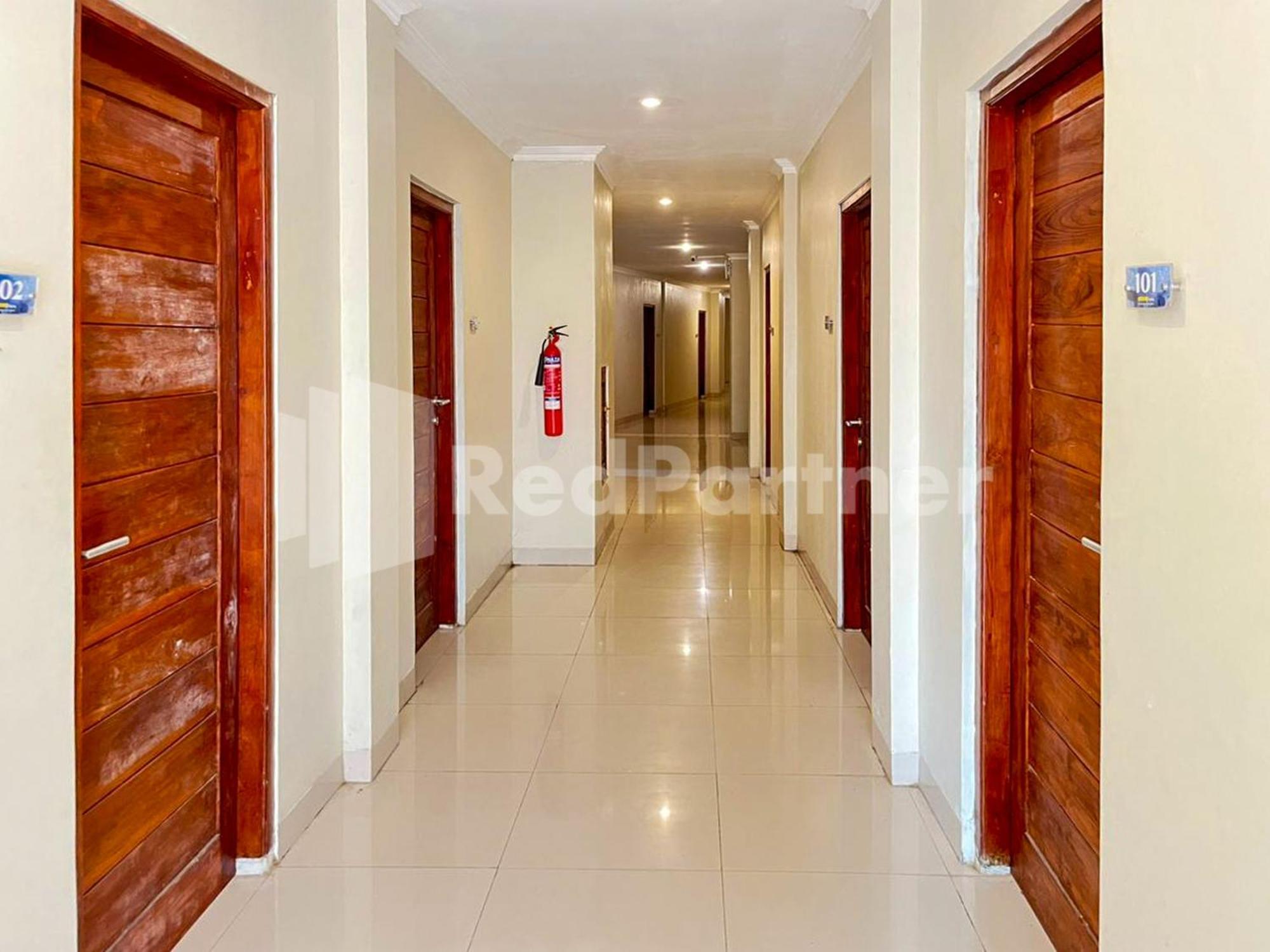 Hotel Andono Near Yia Mitra Reddoorz Temon Exteriér fotografie